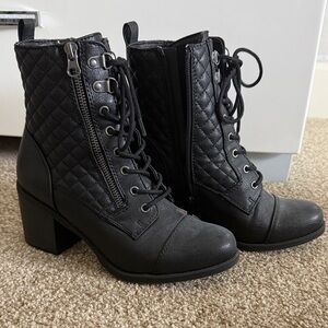 White Mountain Black Quilted Lace-Up Boots
